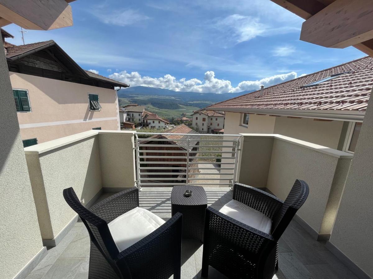Le Rocce Val Di Non - Quality Room & Breakfast Tassullo エクステリア 写真