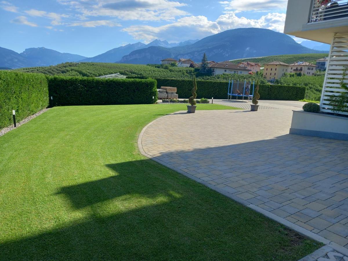 Le Rocce Val Di Non - Quality Room & Breakfast Tassullo エクステリア 写真