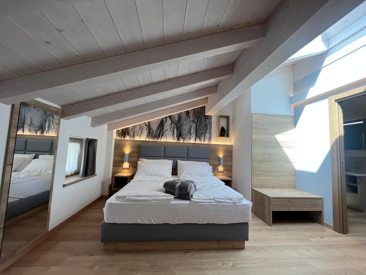 Le Rocce Val Di Non - Quality Room & Breakfast Tassullo エクステリア 写真
